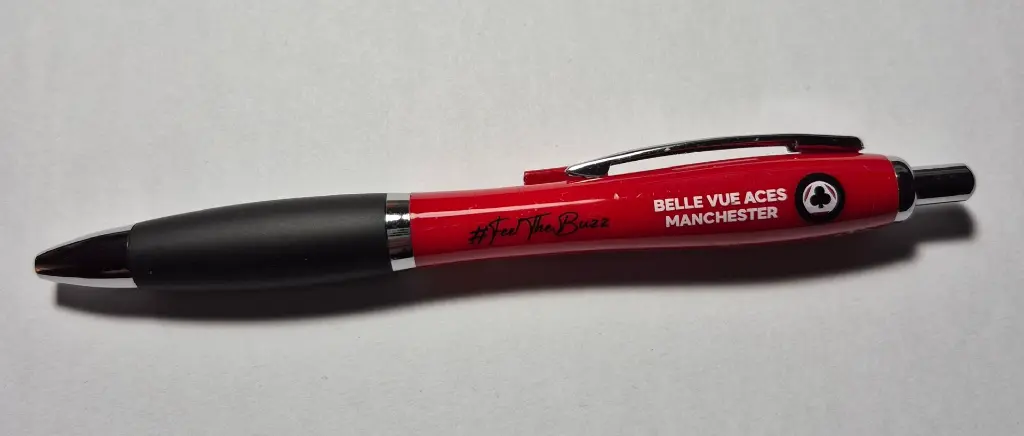 pen red and black.webp